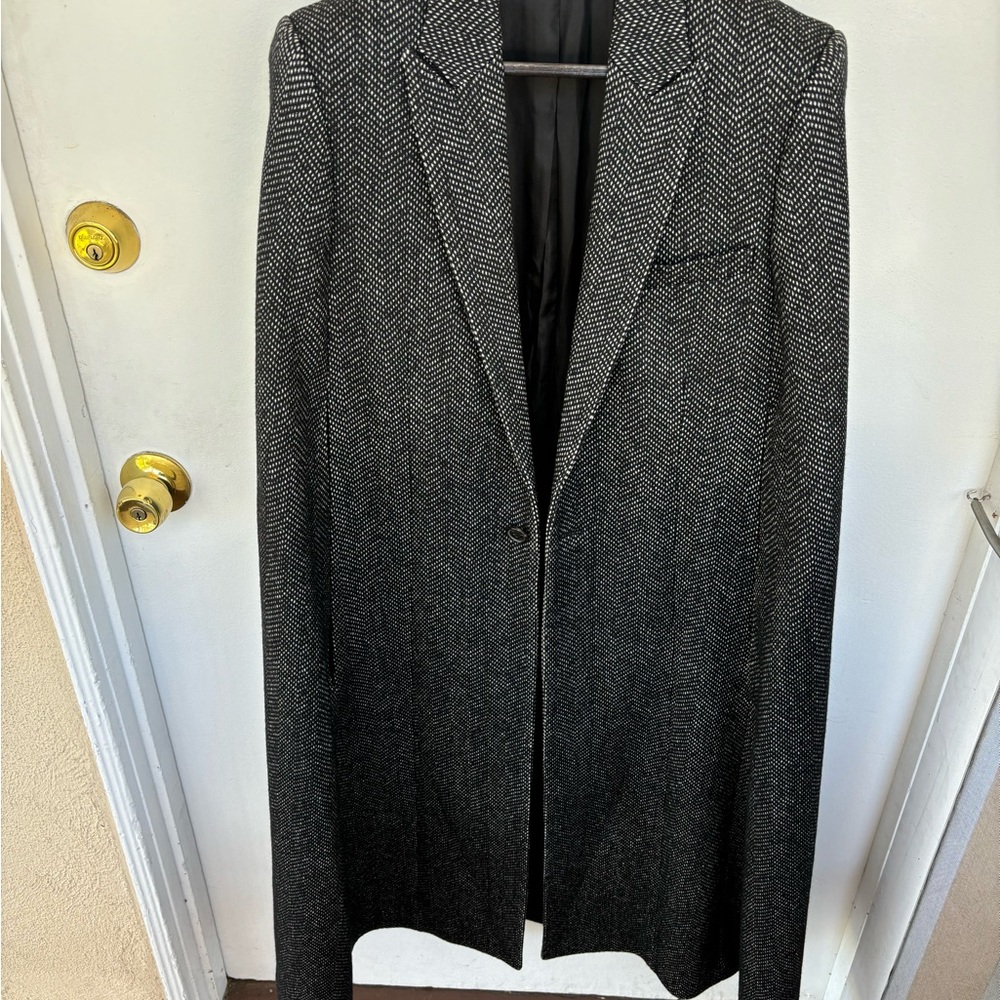 GORGEOUS MEN’S DIOR CAPE.  EXCELLENT CONDITION